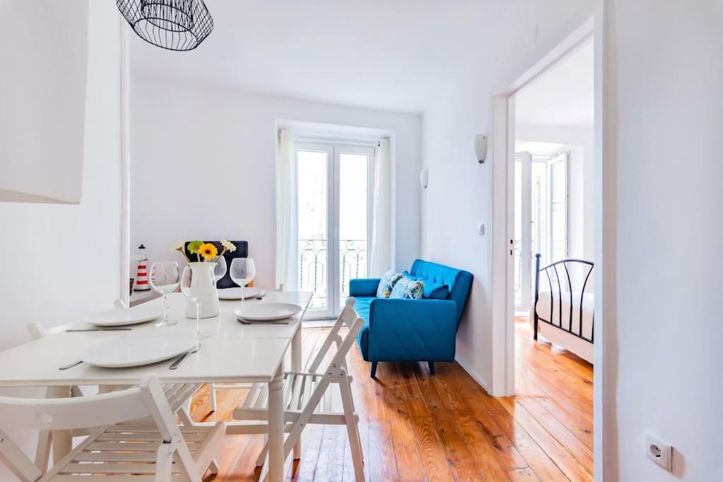 Apartamento Duque 2br Flat At Historical Chiado