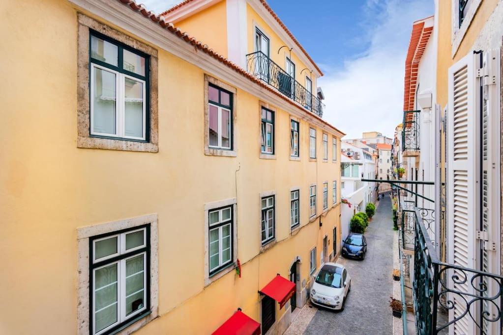 Duque 2br Flat At Historical Chiado Lisboa